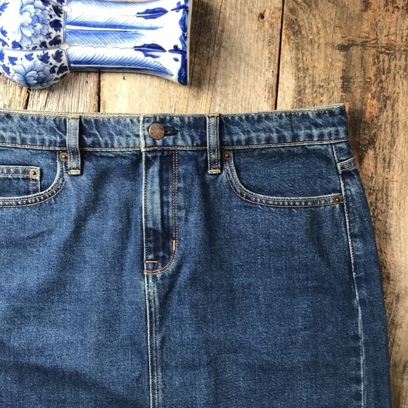 J. Crew Jean Skirt Size 8 - Picture 1 of 8